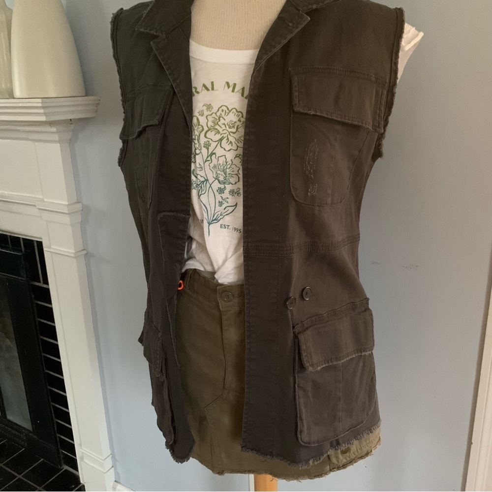 Boho style utility vest in dark gray with contrast white blue stripes on back - Picture 2 of 15